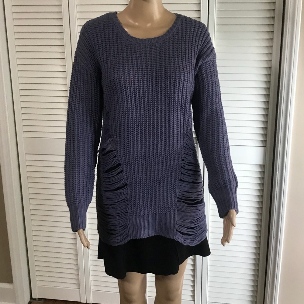 Derek Heart Sweater SZ MED NWT‎
